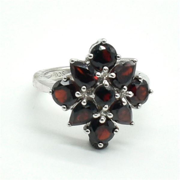Silver Garnet(4.5ct) Rhodium Plated Ring (~weight 5.25g)