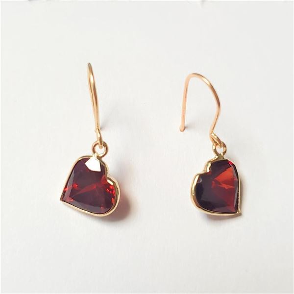 10K Yellow Gold Garnet(2.5ct) Earrings (~Size )(Ring is resizable for $40) (~length inches), Suggest