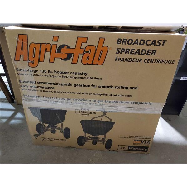 New Agri-Fab 130 lb. Push Broadcast Spreader