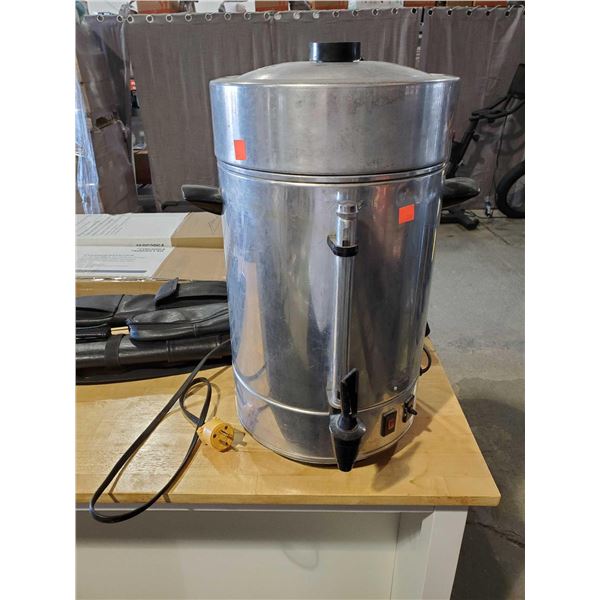 Vintage coffee brew station