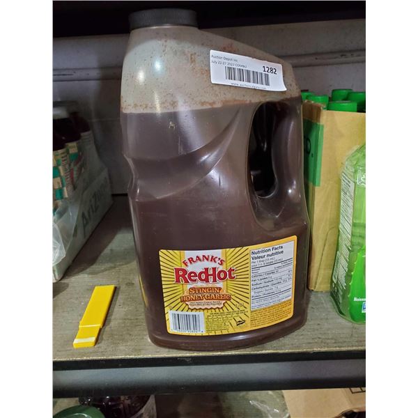 Jug of Franks Red Stingin' Honey Garlic Sauce 3.78L