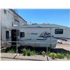 Image 4 : 2006 KEYSTONE 26FT 5TH WHEEL HOLIDAY TRAILER - ESTATE