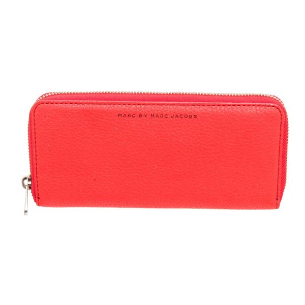 Marc By Marc Jacobs Red Leather Zippy Wallet