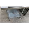 Image 3 : 4' S/S Table w/Backsplash & Undershelf