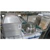 Image 1 : 1/2 Size Sheet Pans, Mixing Bowls, Gas Line, Seasoning