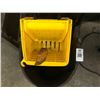 Image 2 : Brown Mop Bucket