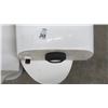 Image 2 : 2-Toilets - 2 X $