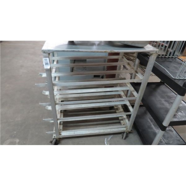 # 10 Worktop Can Rack On Wheels