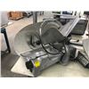 Image 1 : Commercial Slicer