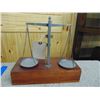 Image 6 : Scales