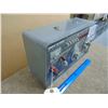 Image 3 : Test Equipment