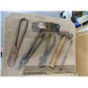 Image 2 : Tools