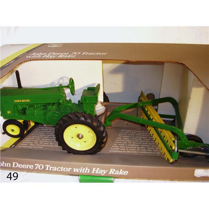 Ertl - John Deere 70 w/Hay Rake #5807