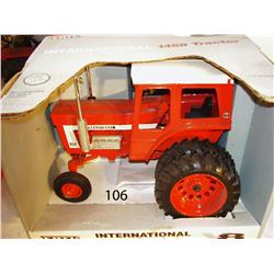 Ertl   - International  1468 Tractor             #4601