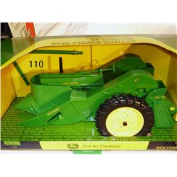 Scale Model - JD 60 With 220 Picker Sheller        #15816