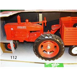 Scale Model - McCormack Farmall M                  HC0425