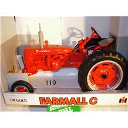 Ertl   - Farmall C                                     #4022