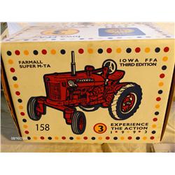 Ertl   - Farmall MTA, Third Edition, 1993 FFA  #2223