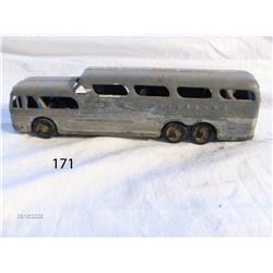 Bus - Grey Hound, metal