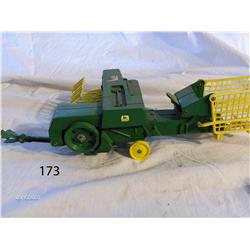 Hay Baler - John Deere Baler w/Thrower (Needs Tires)