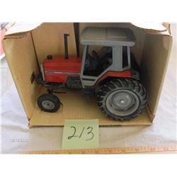 Ertl   - Massey Ferguson 3070                         #1127
