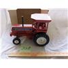 Image 1 : Scale Model - All American Farmer           11"