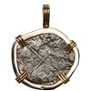 Image 2 : Potosi, Bolivia, cob 8 reales, Philip III, assayer Q, Grade 4, ex-Atocha (1622), mounted in 14K gold