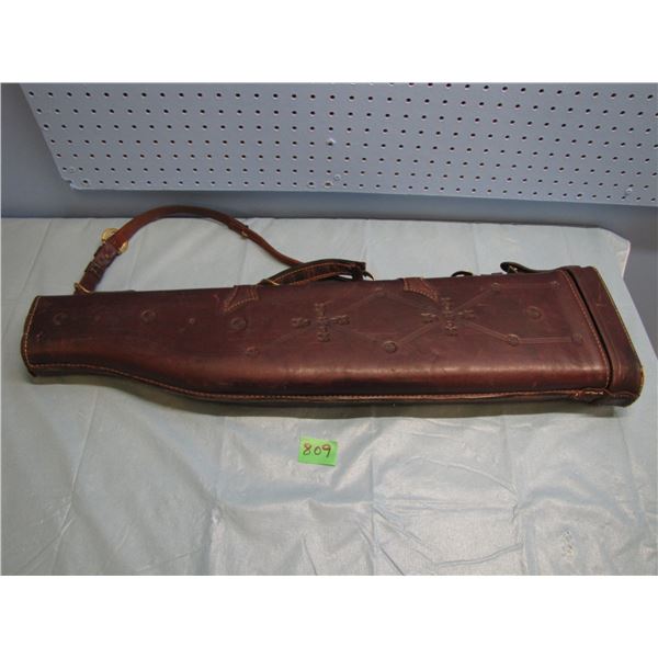 Leg of mutton leather gun case ; carring handle broken