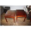 Image 1 : Wood end tables (2) 19" x 19"