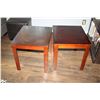 Image 2 : Wood end tables (2) 19" x 19"