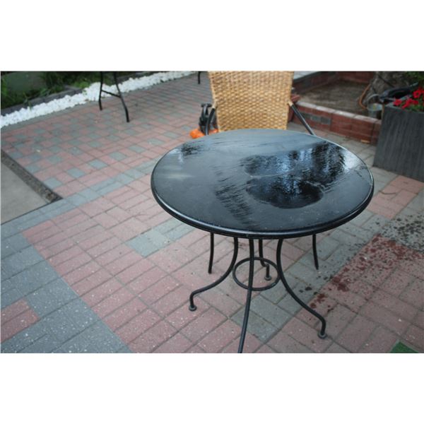 Patio table & Chair 30" T