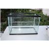 Image 2 : Fish tank - 10 gallon (24" L x 12 1/2" W x 17" T)