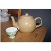 Image 3 : Teapot and teacup