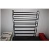 Image 3 : 35" x 50" shoe rack