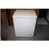 Image 1 : Danby freezer 25" x 21" x 31.5" (working)