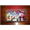 Image 1 : Plastic container with a variety of threads