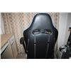 Image 5 : FicMax gaming chair with lumbar massager