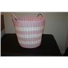 Image 3 : Pink and white Basket