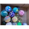 Image 2 : (44) Rubber Bouncy Balls