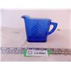 Image 1 : Blue Glass Creamer