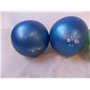 Image 2 : Pair of 8lb Weights, Pair of 3lb Weights, Pair of 4lb Balls