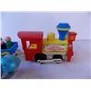 Image 2 : Fisher-Price Circus Train w/ Figures (Complete Set)