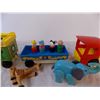Image 3 : Fisher-Price Circus Train w/ Figures (Complete Set)