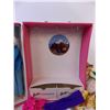 Image 8 : 1968 Barbie Case w/ Clothes