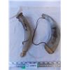Image 1 : (2) Carved Decorative Horns