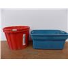 Image 1 : *(3) Plastic Containers (Some Cracking)