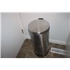 Image 1 : 26" Stainless steel trash can