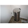 Image 2 : 26" Stainless steel trash can