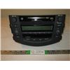 Image 1 : Toyota Rav4 Cd Player - model 86120-0R100