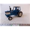 Image 1 : Ford TW-25 diecast tractor
